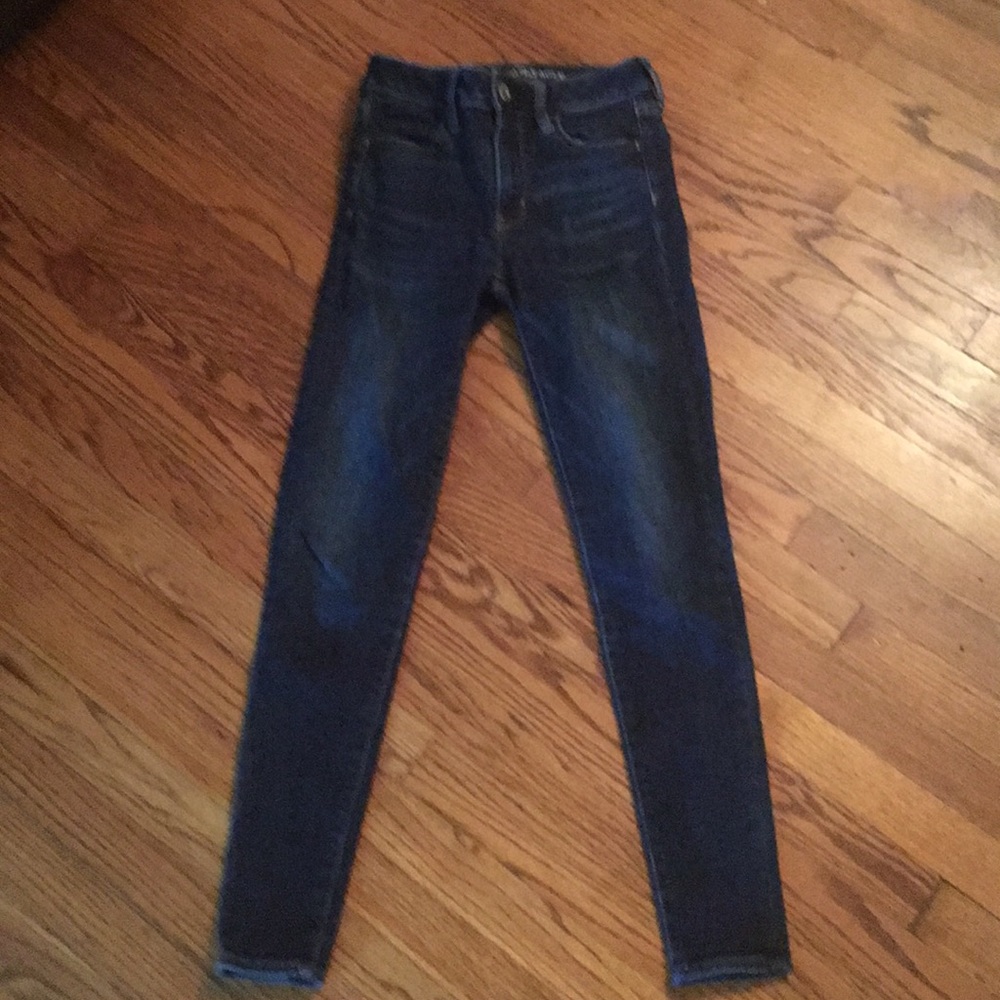 American Eagle HI Rise Jegging Size 4 - PRICE FIRM